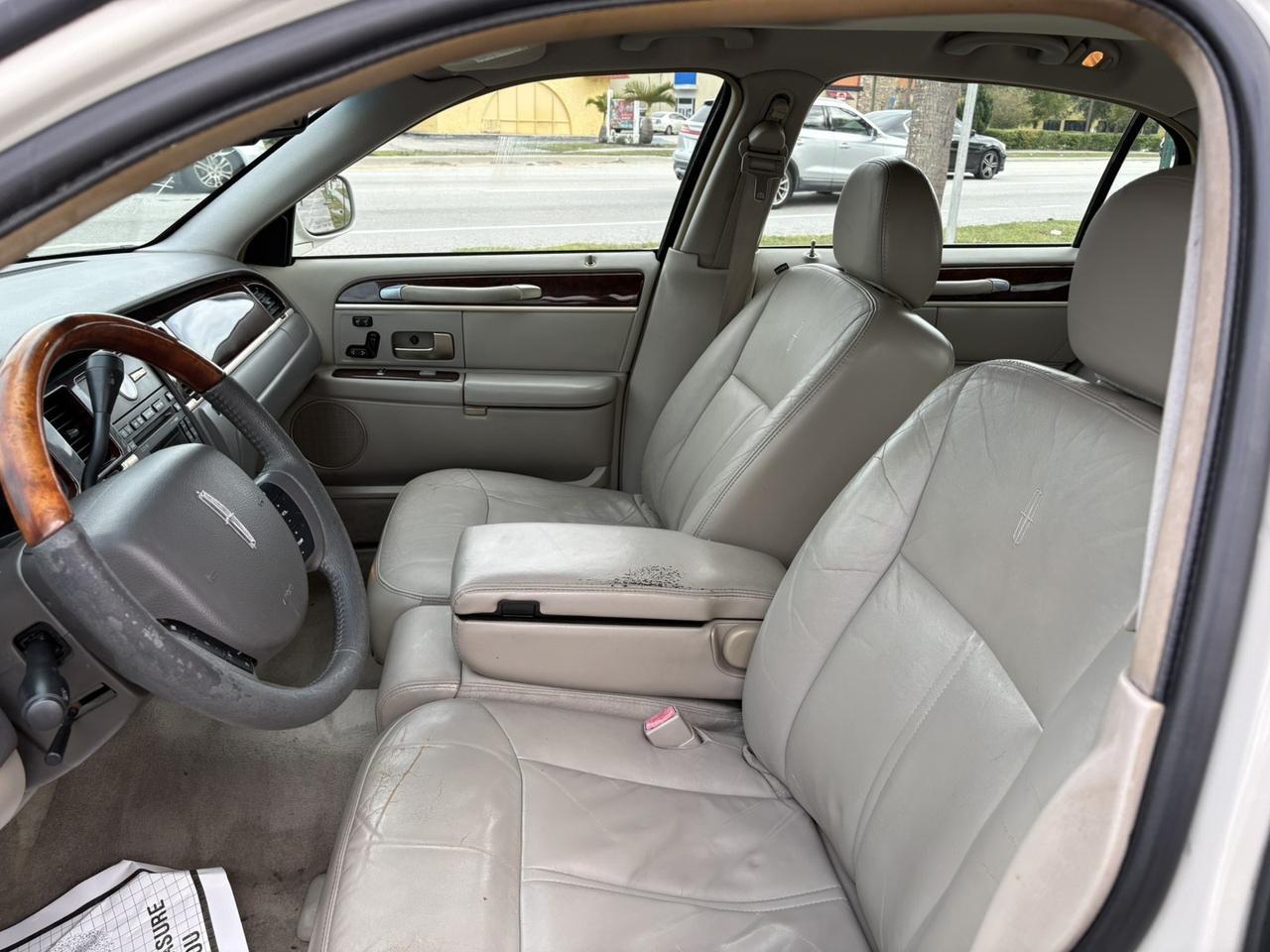 2007 Lincoln Town Car Signature Limited Fort Pierce FL