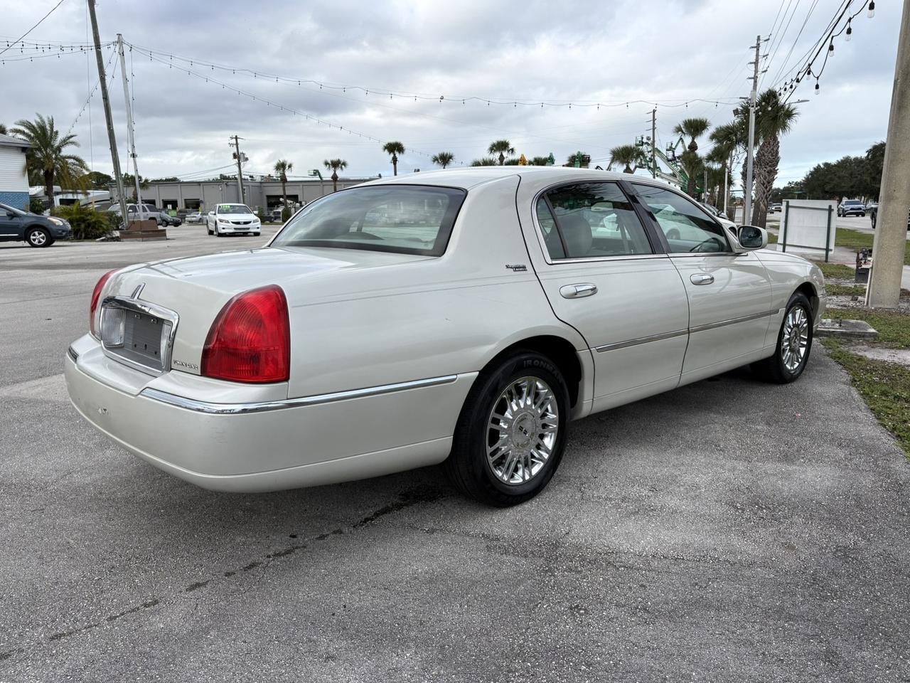 2007 Lincoln Town Car Signature Limited Fort Pierce FL