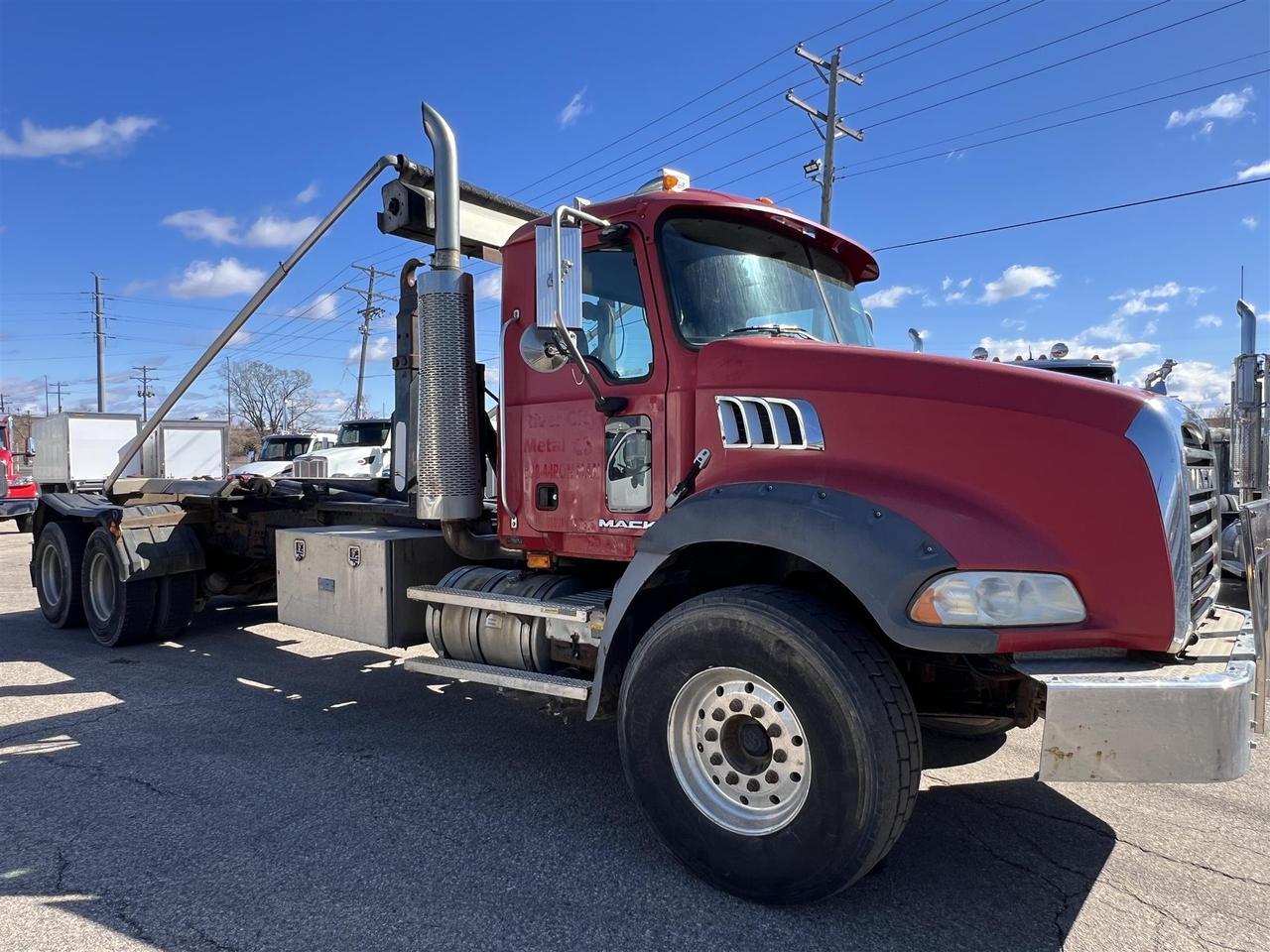 2007 Mack Granite Hook Lift