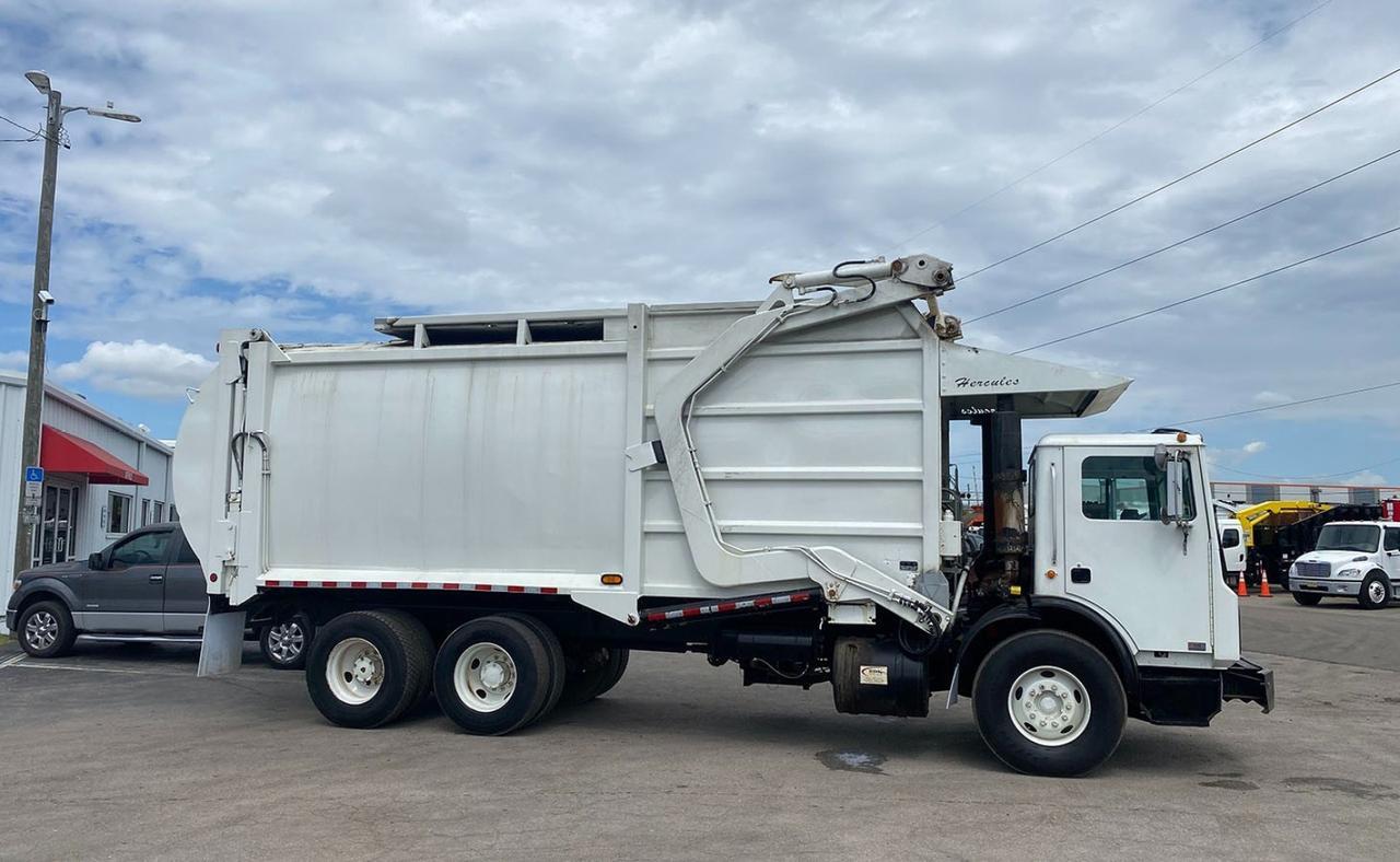 2007 Mack MR688S 40 yd. EZ Pack Front Loader Garbage Truck Tampa FL