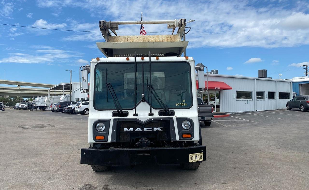 2007 Mack MR688S 40 yd. EZ Pack Front Loader Garbage Truck Tampa FL
