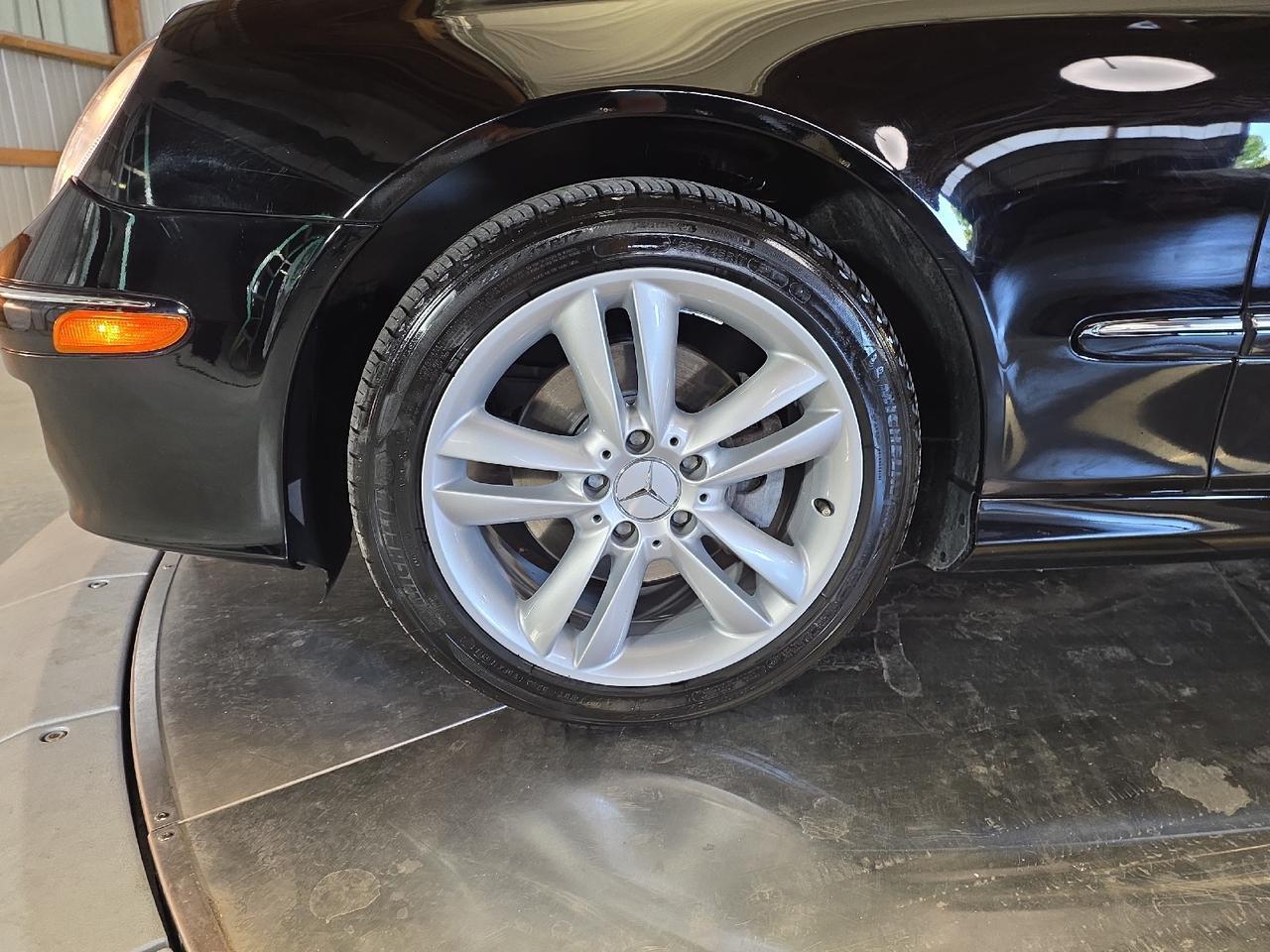 2007 Mercedes-Benz CLK-Class 3.5L Sand Lake NY