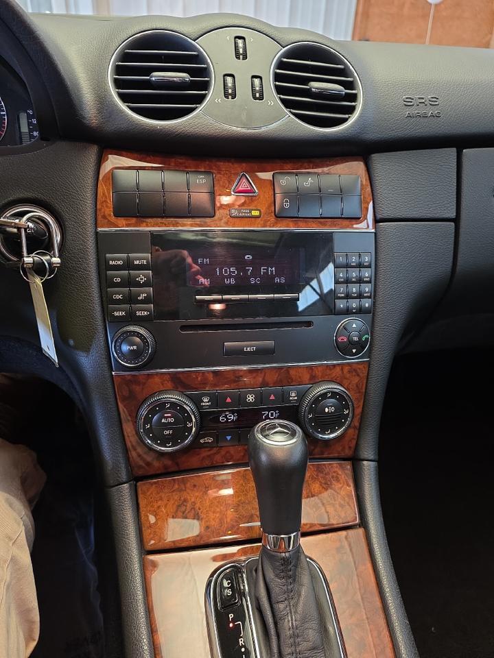 2007 Mercedes-Benz CLK-Class 3.5L Sand Lake NY