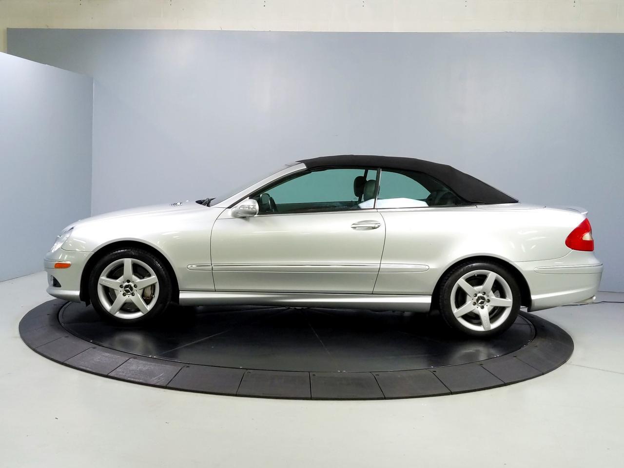 2007 Mercedes-Benz CLK-Class 5.5L St. Charles  IL
