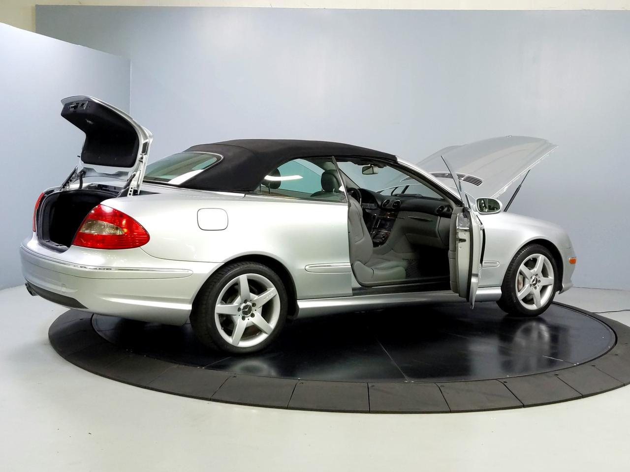 2007 Mercedes-Benz CLK-Class 5.5L St. Charles  IL
