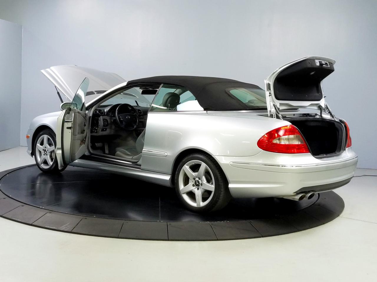 2007 Mercedes-Benz CLK-Class 5.5L St. Charles  IL