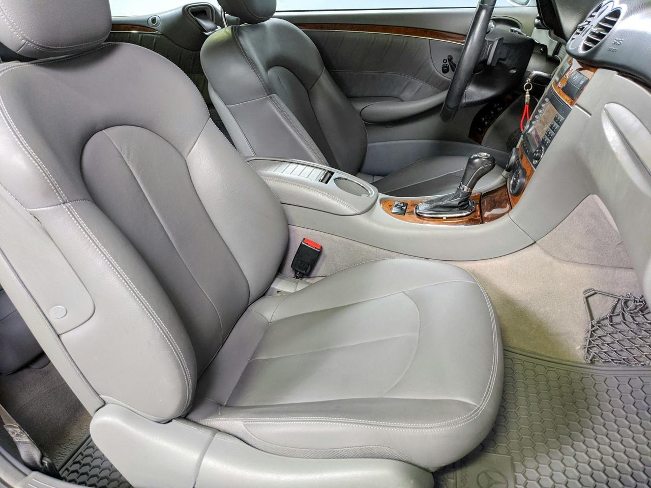 2007 Mercedes-Benz CLK-Class 5.5L St. Charles  IL