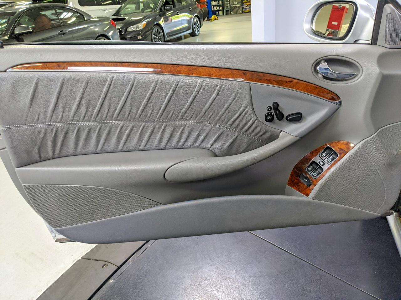 2007 Mercedes-Benz CLK-Class 5.5L St. Charles  IL