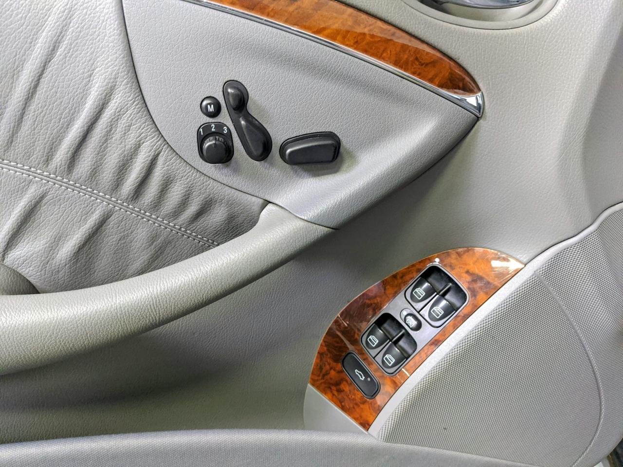 2007 Mercedes-Benz CLK-Class 5.5L St. Charles  IL
