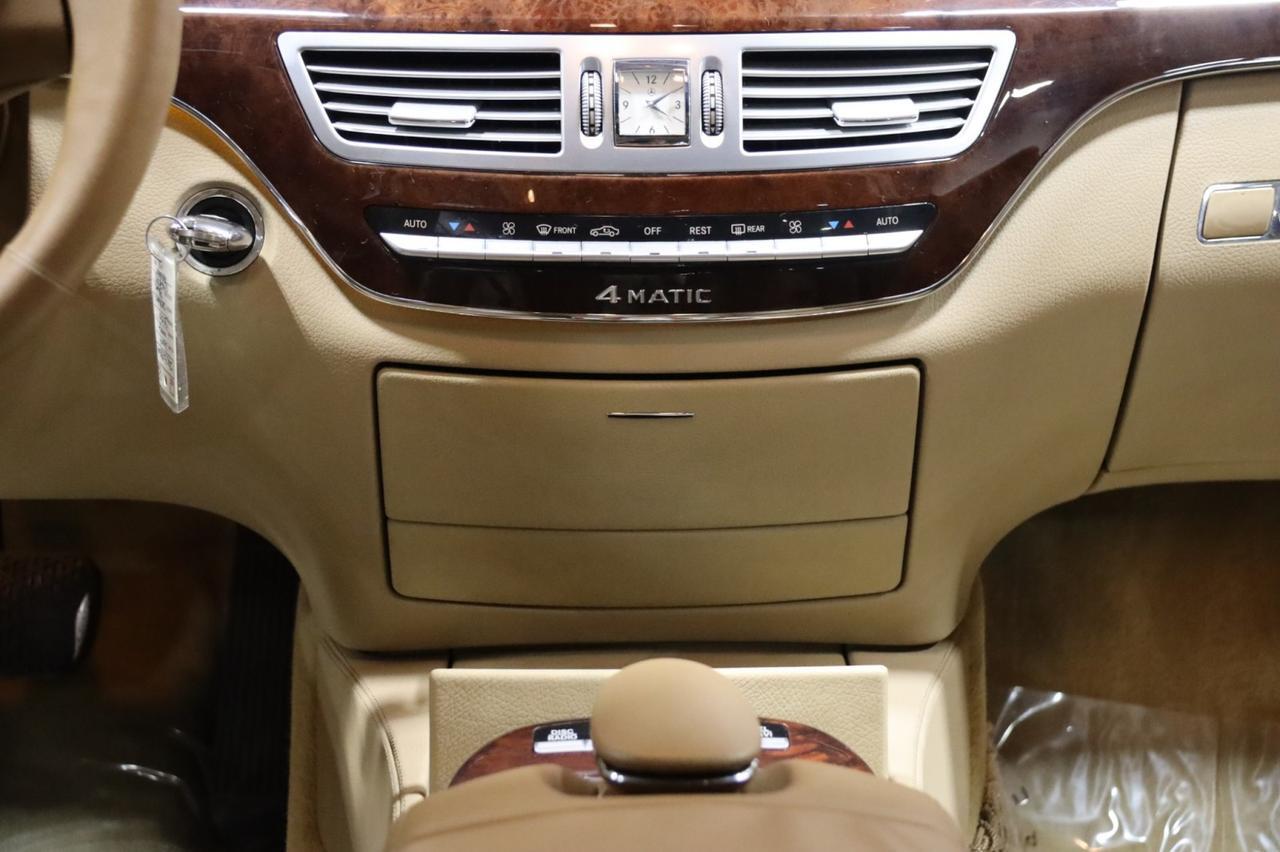 2007 Mercedes-Benz S 550 4MATIC 4dr Sedan Skokie IL