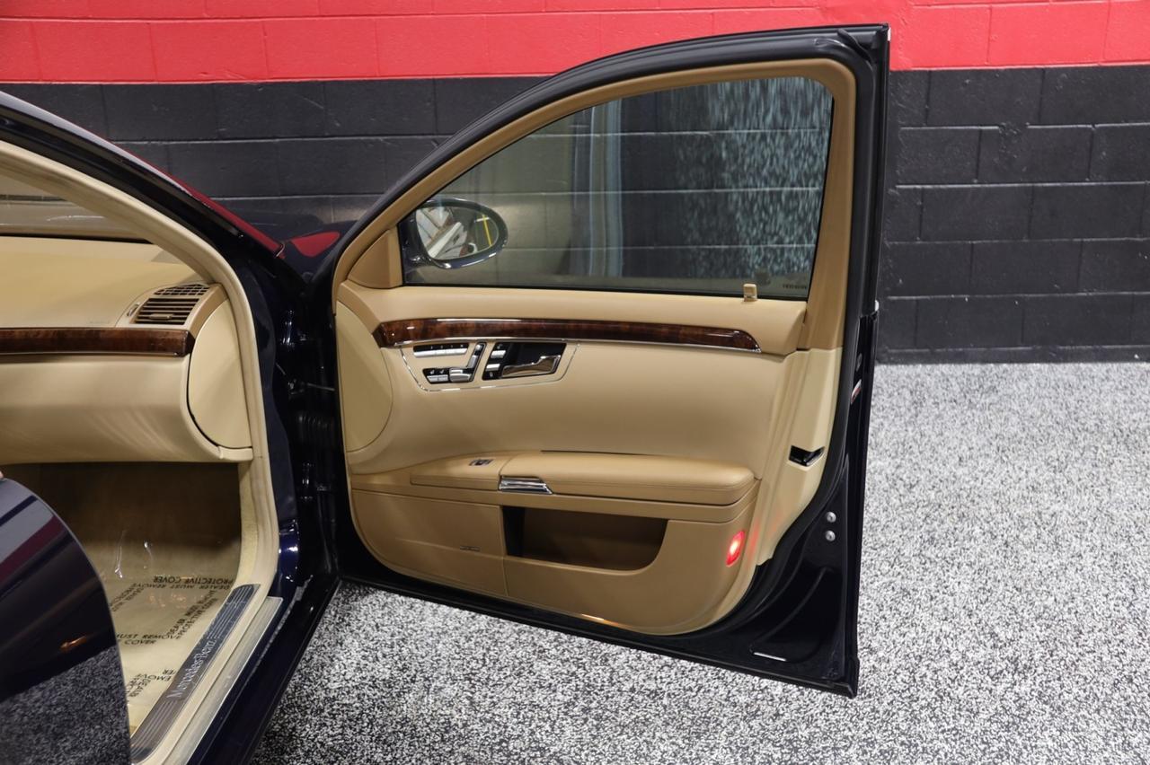 2007 Mercedes-Benz S 550 4MATIC 4dr Sedan Skokie IL