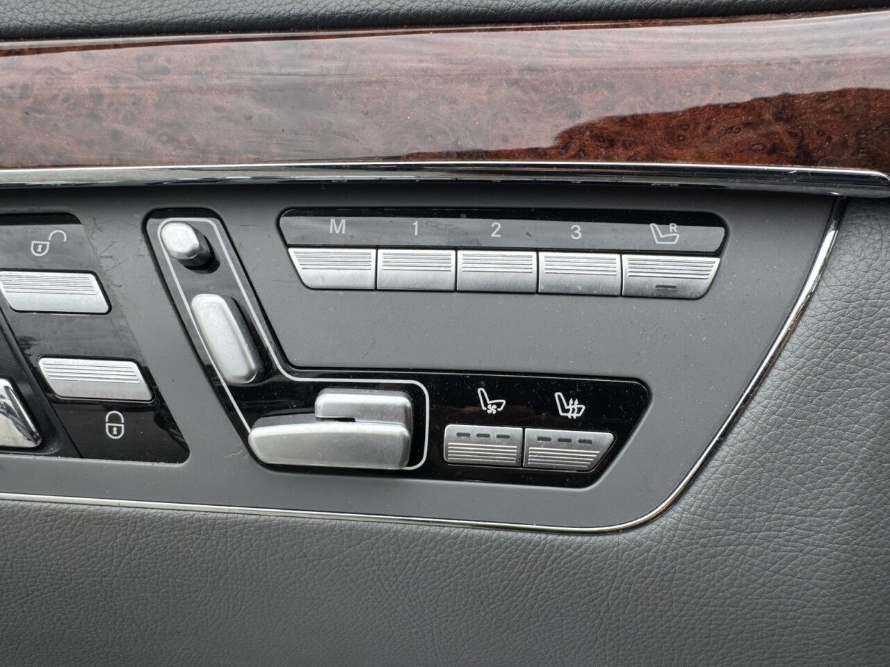 2007 Mercedes-Benz S-Class 5.5L V8 Charlton MA