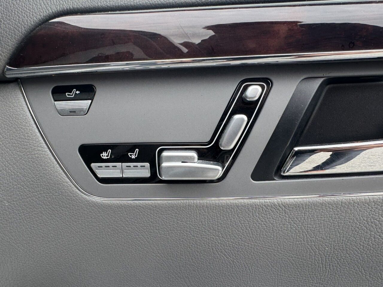 2007 Mercedes-Benz S-Class 5.5L V8 Charlton MA