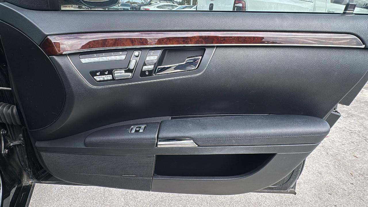 2007 Mercedes-Benz S-Class 5.5L V8  Selma TX