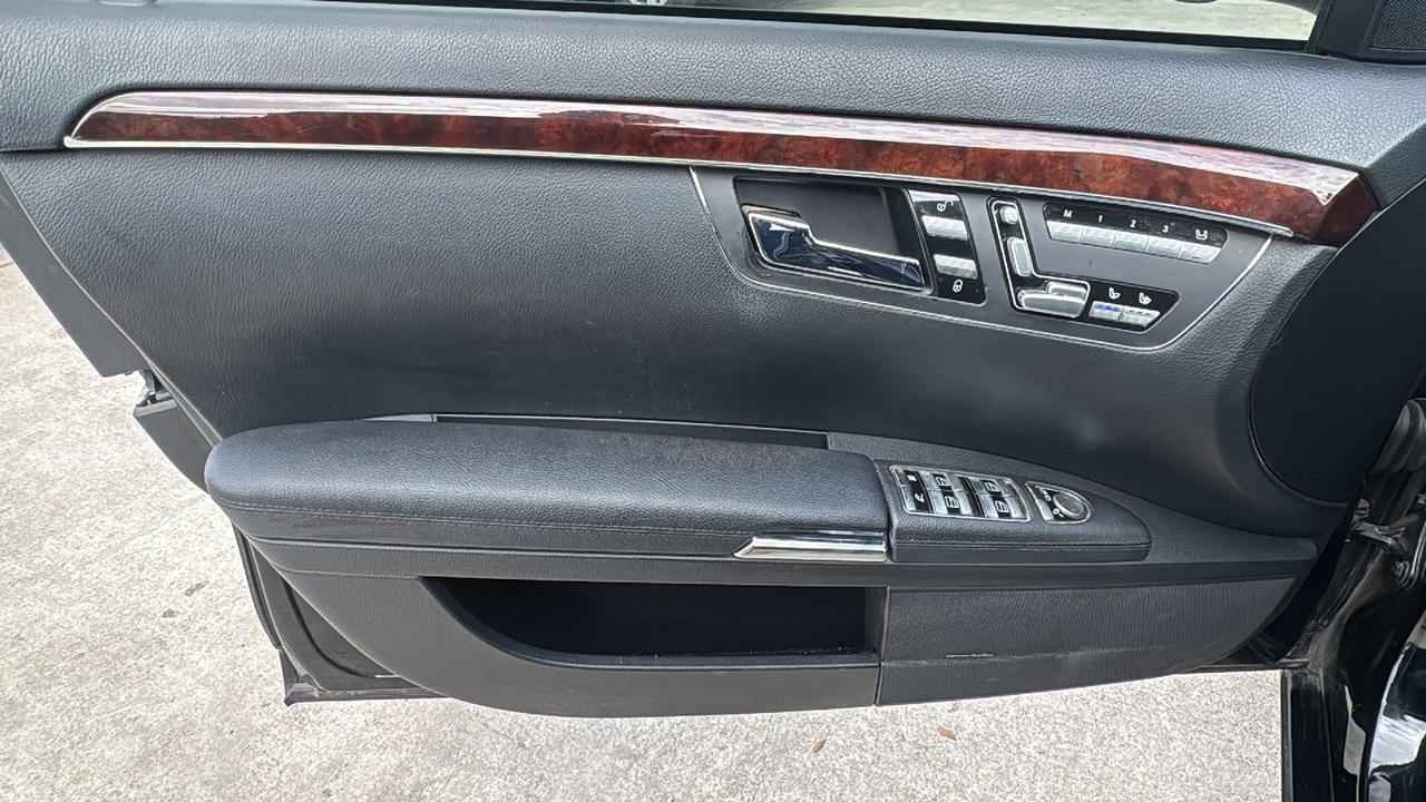 2007 Mercedes-Benz S-Class 5.5L V8  Selma TX