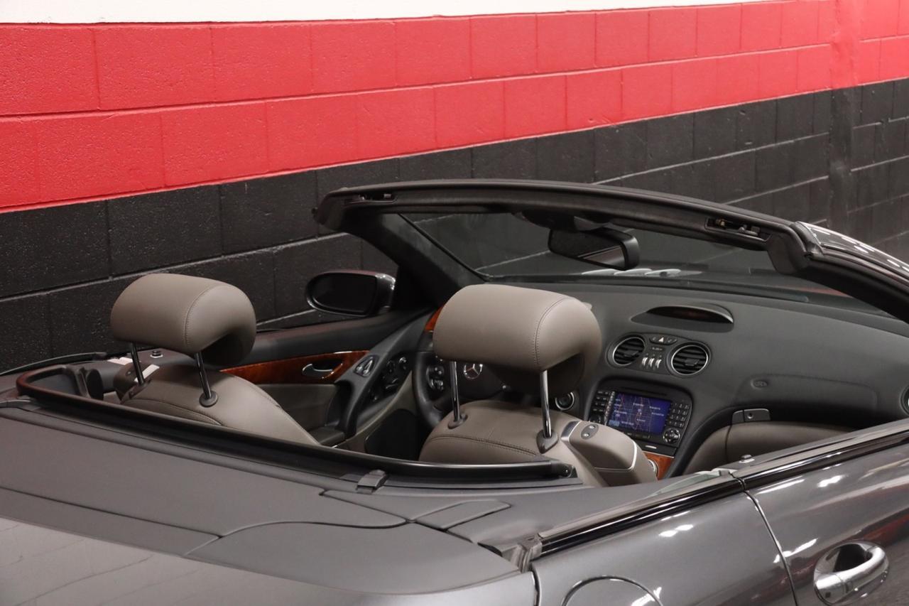 2007 Mercedes-Benz SL 550 AMG Sport designo Edition 2dr Roadster Skokie IL