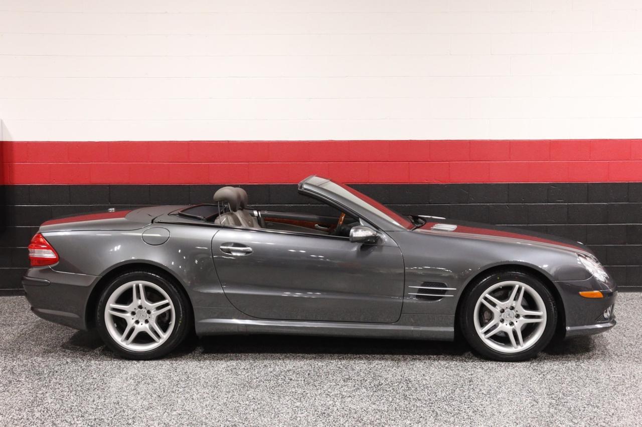 2007 Mercedes-Benz SL 550 AMG Sport designo Edition 2dr Roadster Skokie IL