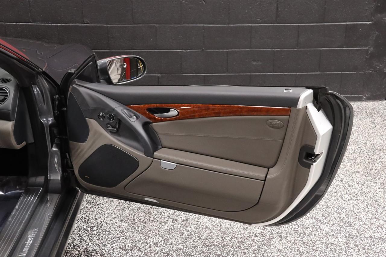 2007 Mercedes-Benz SL 550 AMG Sport designo Edition 2dr Roadster Skokie IL