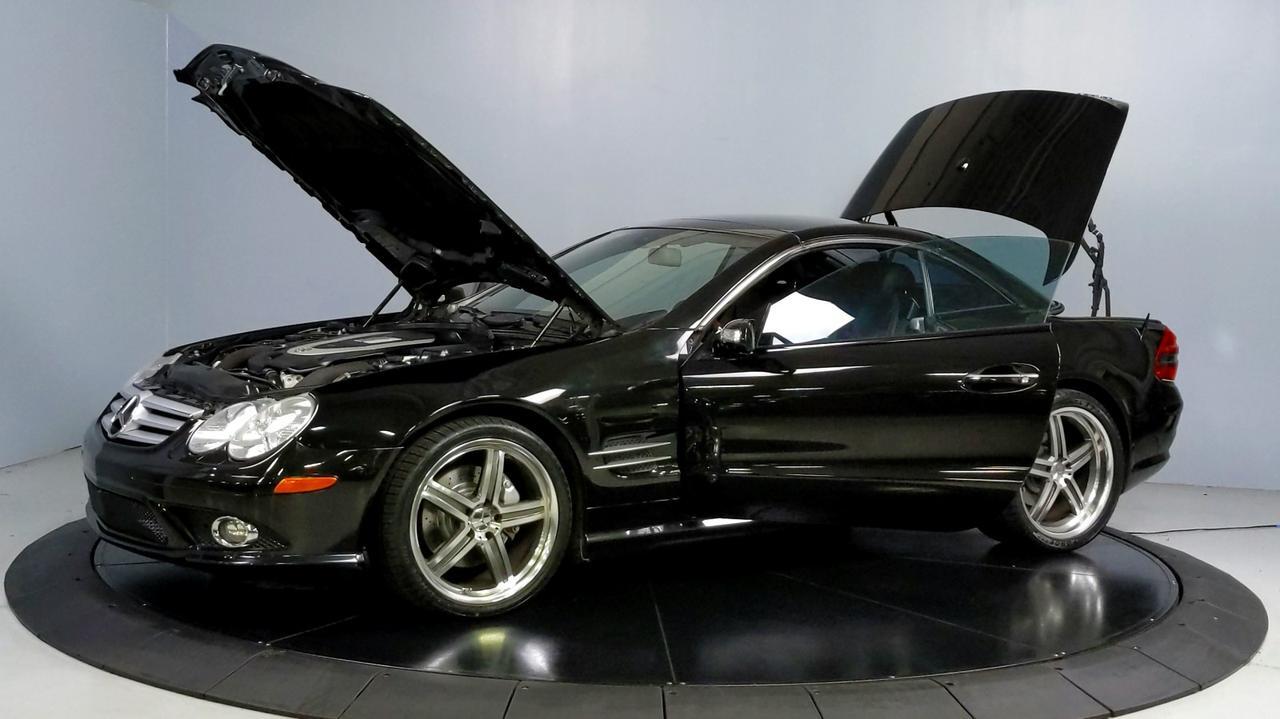 2007 Mercedes-Benz SL-Class 5.5L V8 St. Charles  IL