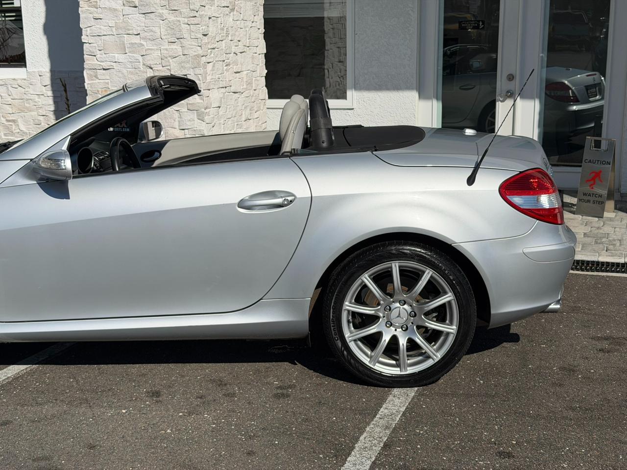 2007 Mercedes-Benz SLK-Class 2dr Roadster 3.5L Jacksonville FL