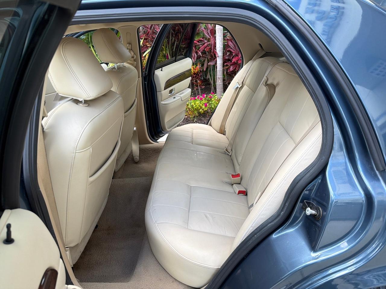 2007 Mercury Grand Marquis LS LOW MILES 52,599 1 OWNER Pompano Beach FL