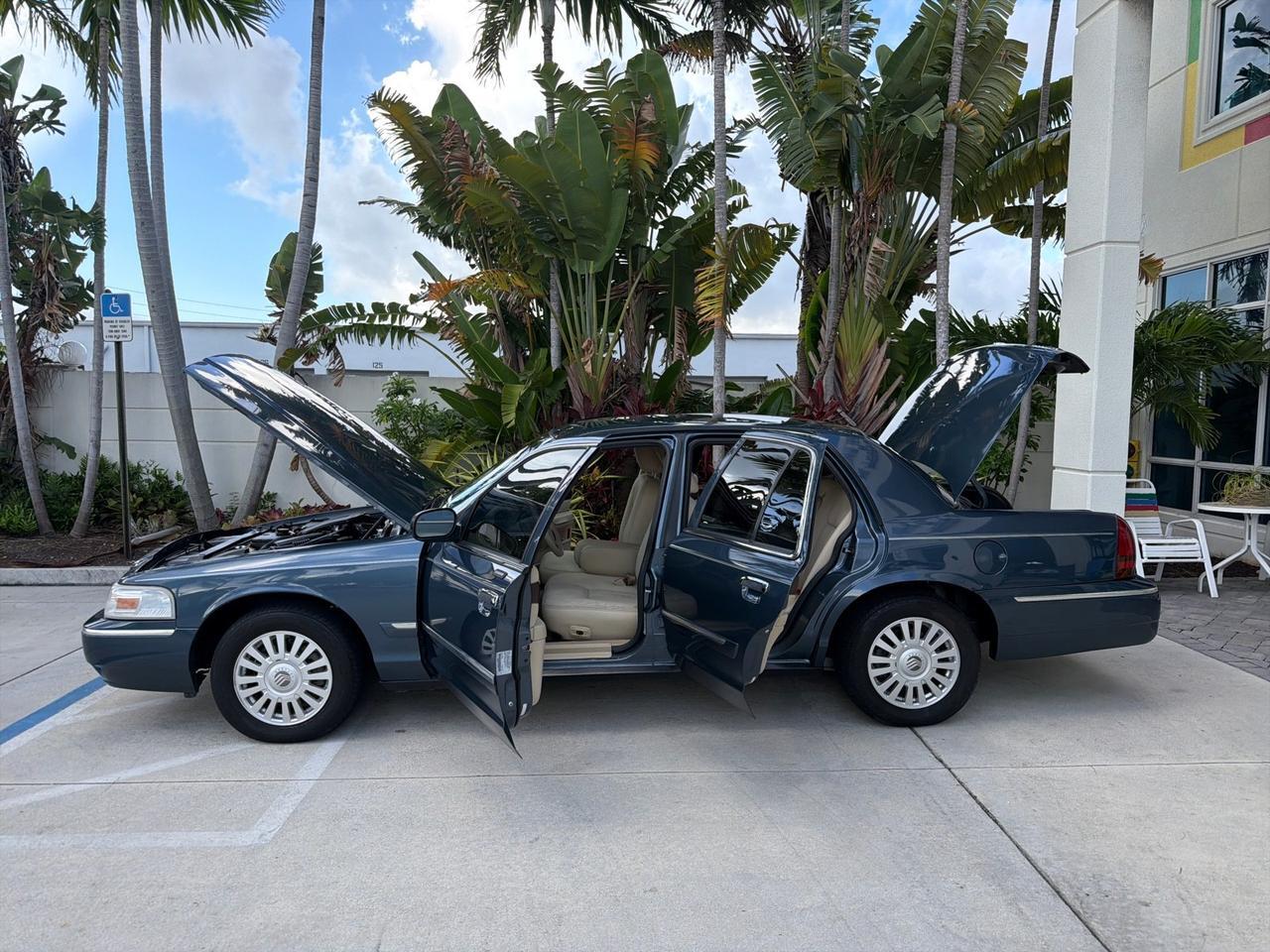2007 Mercury Grand Marquis LS LOW MILES 52,599 1 OWNER Pompano Beach FL