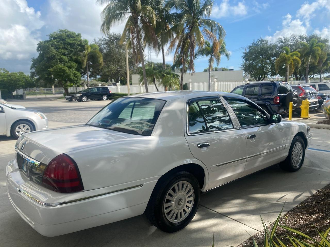 2007 Mercury Grand Marquis LS LOW MILES 62,205 Pompano Beach FL