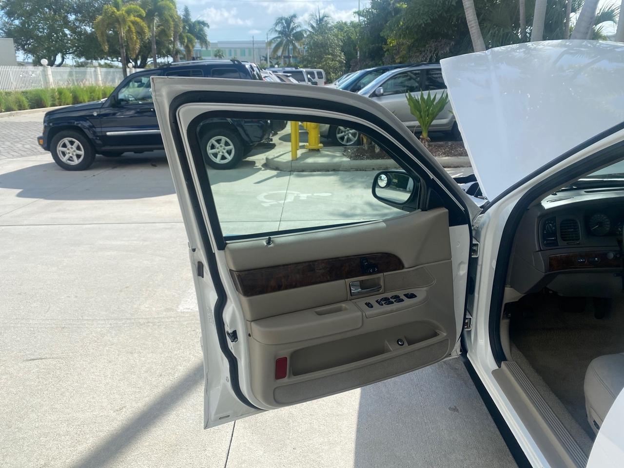 2007 Mercury Grand Marquis LS LOW MILES 62,205 Pompano Beach FL