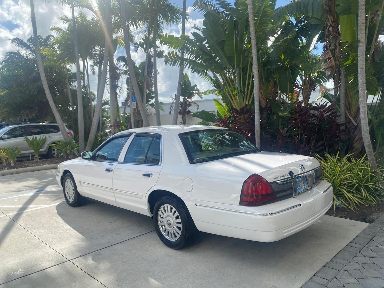 2007 Mercury Grand Marquis LS LOW MILES 62,205 Pompano Beach FL