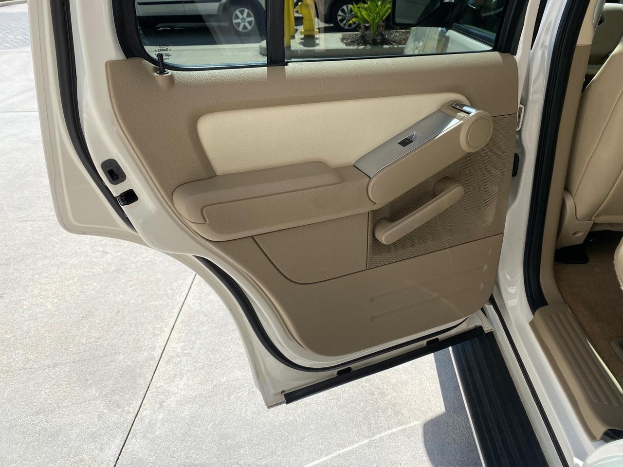 2007 Mercury Mountaineer Premier 1 OWNER Pompano Beach FL