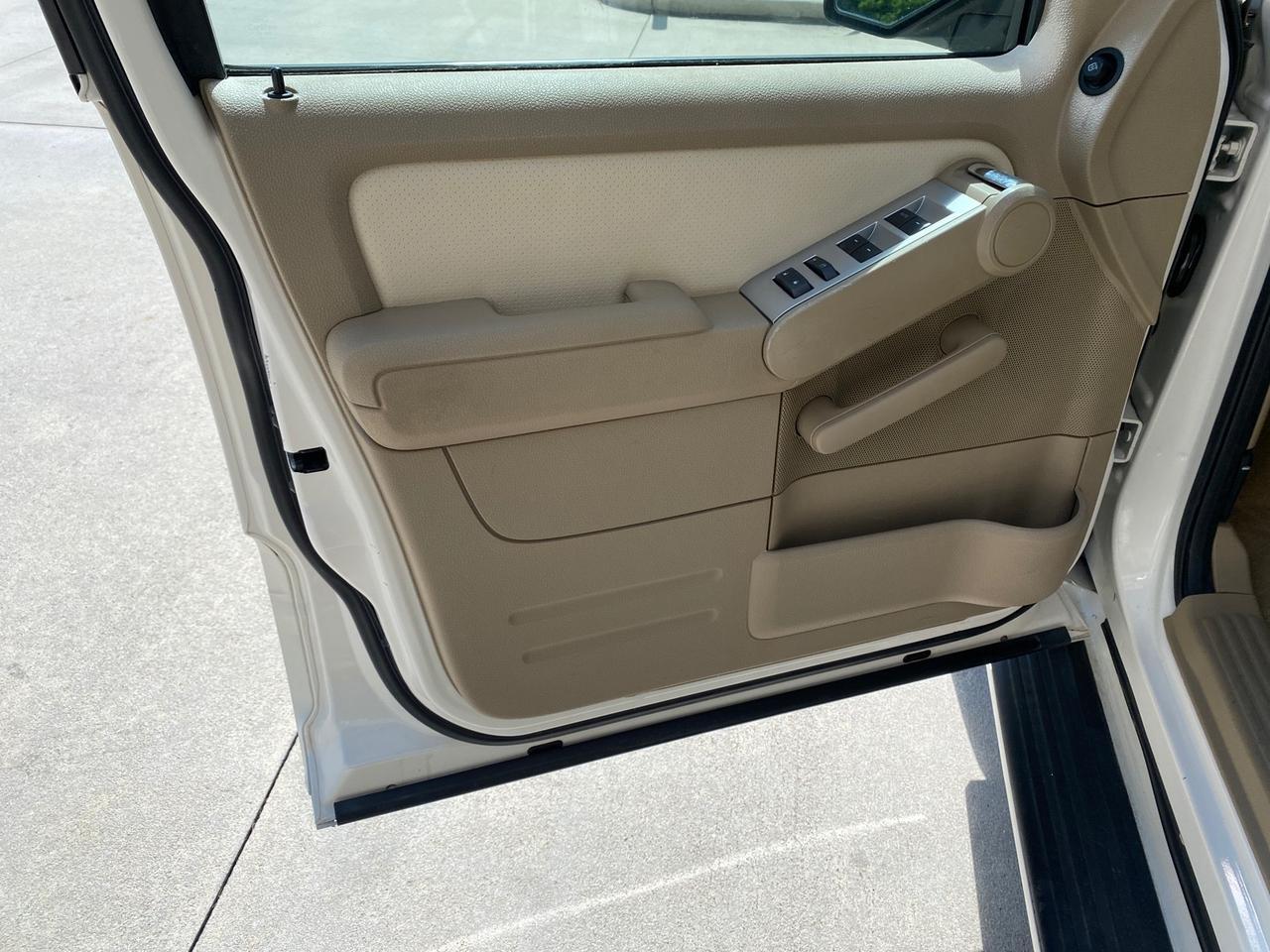 2007 Mercury Mountaineer Premier 1 OWNER Pompano Beach FL