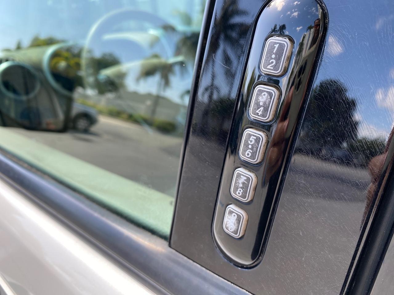 2007 Mercury Mountaineer Premier 1 OWNER Pompano Beach FL