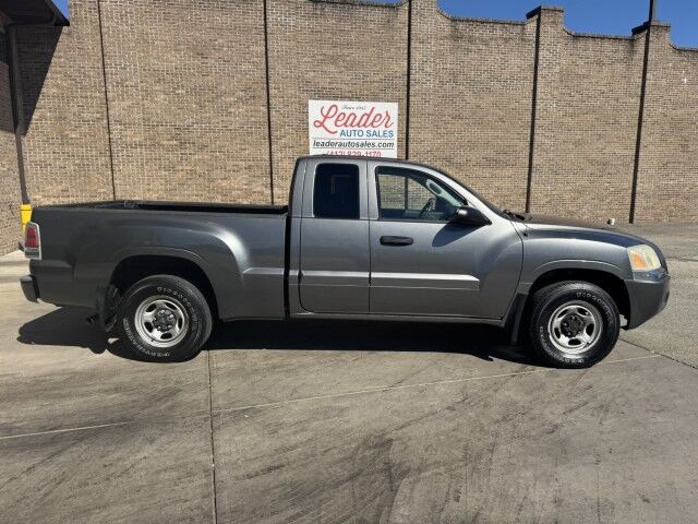 2007 Mitsubishi Raider LS North Versailles PA