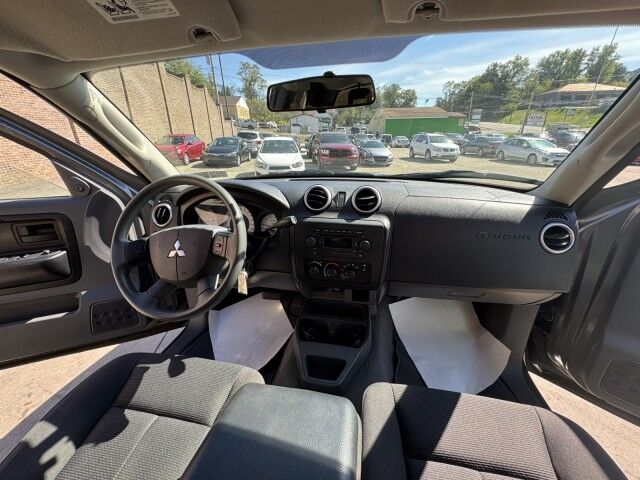 2007 Mitsubishi Raider LS North Versailles PA