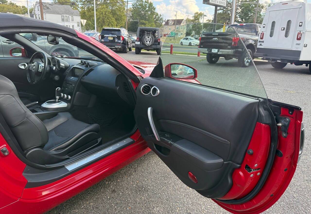 2007 Nissan 350Z Touring 2dr Convertible (3.5L V6 5A) Edison NJ