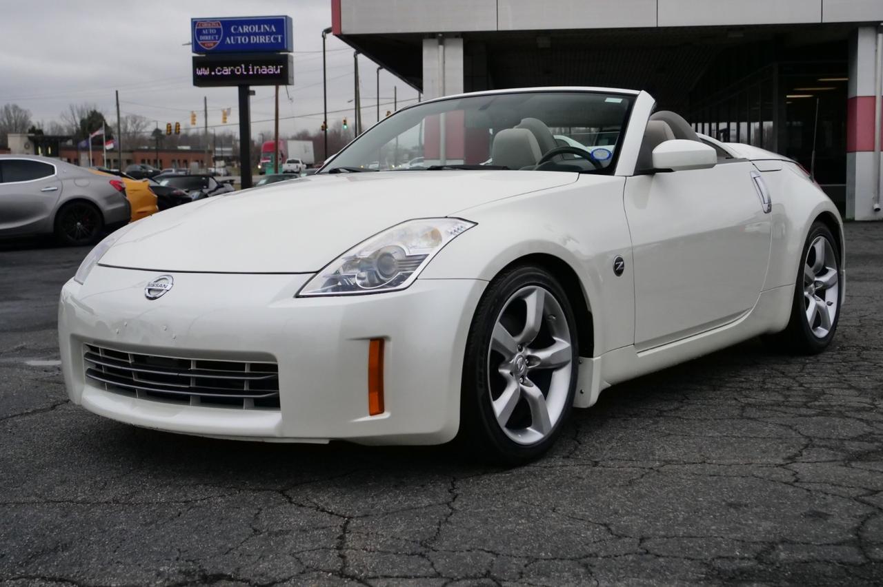 2007 Nissan 350Z Touring Roadster / Navigation / Heated Seats! Lincolnton NC