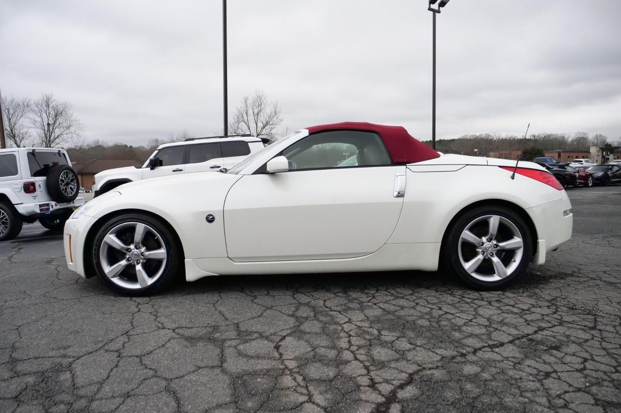 2007 Nissan 350Z Touring Roadster / Navigation / Heated Seats! Lincolnton NC