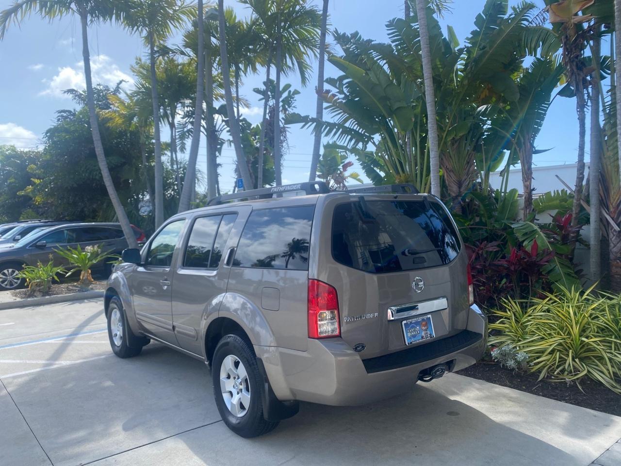 2007 Nissan Pathfinder S LOW MILES 64,259 1 OWNER Pompano Beach FL