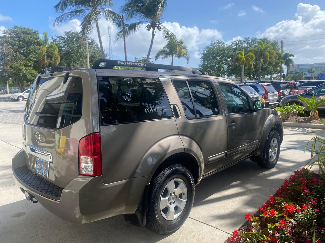 2007 Nissan Pathfinder S LOW MILES 64,259 1 OWNER Pompano Beach FL