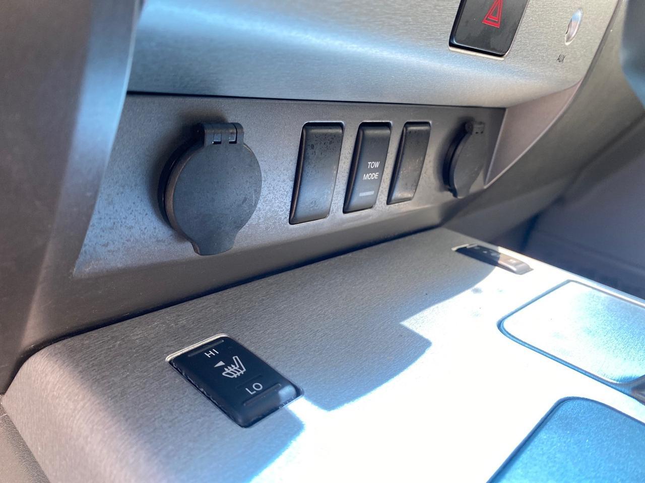 2007 Nissan Titan LE 1 OWNER LOW MILES 39,670 CREW CAB Pompano Beach FL