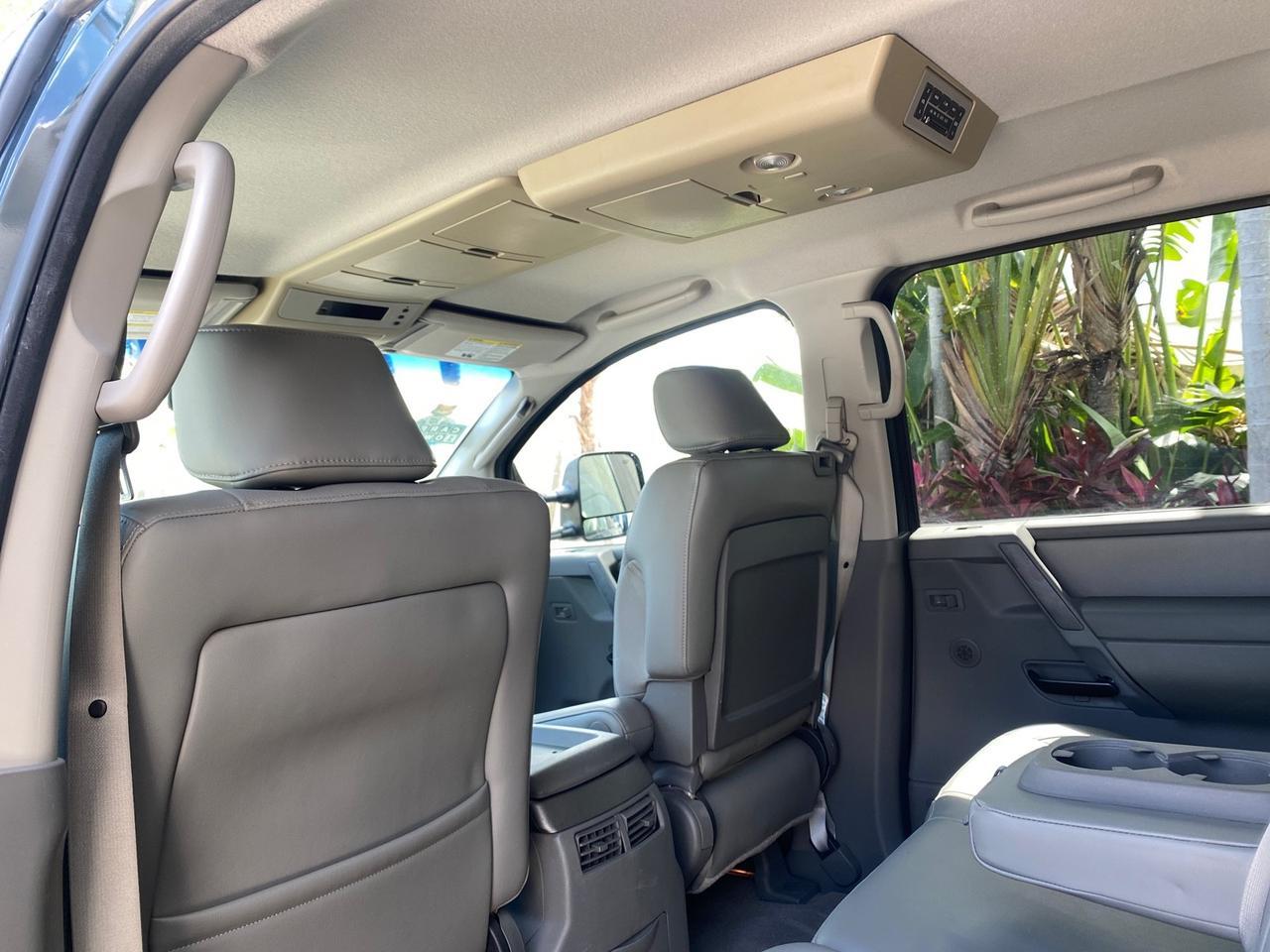 2007 Nissan Titan LE 1 OWNER LOW MILES 39,670 CREW CAB Pompano Beach FL