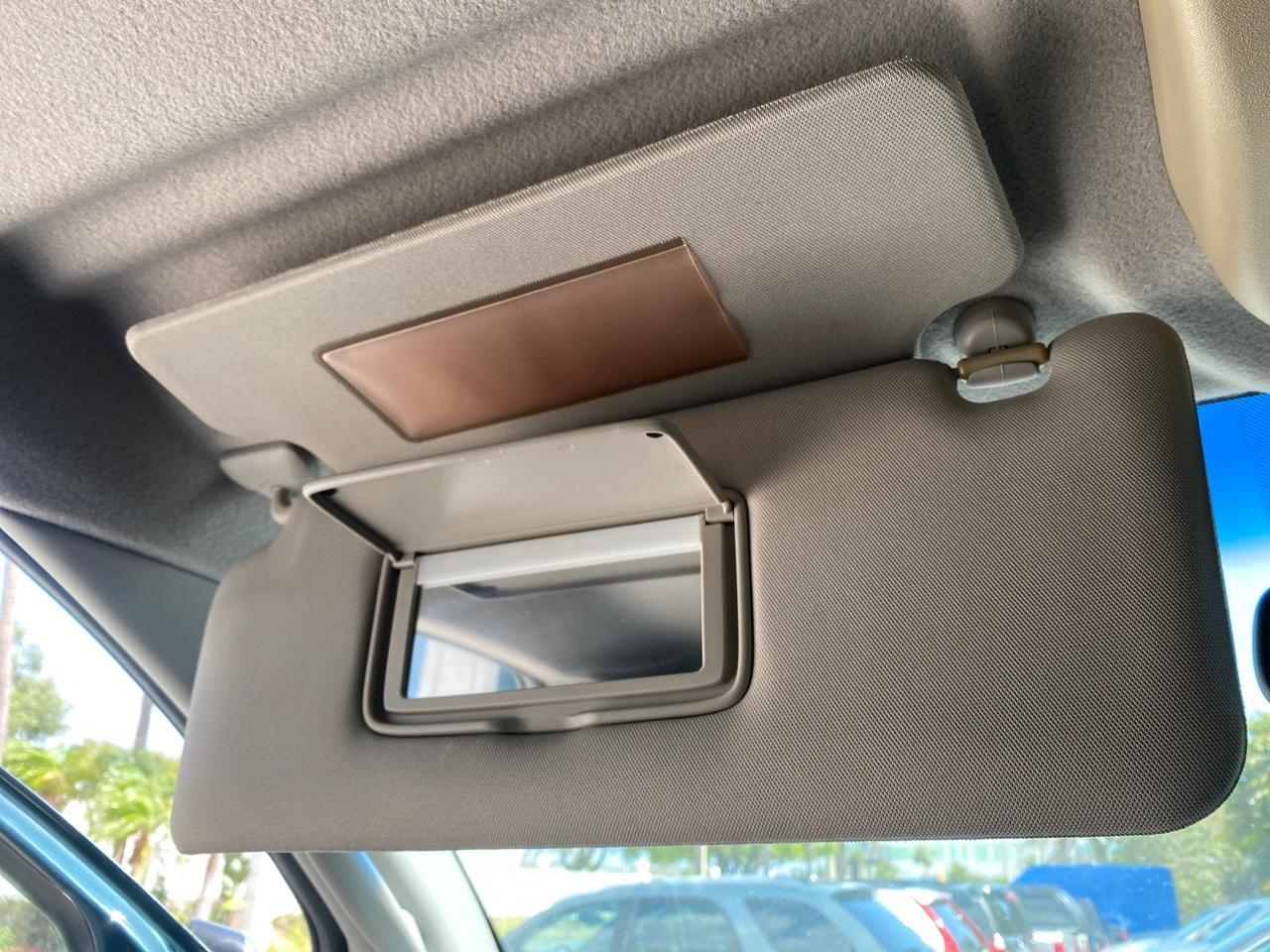 2007 Nissan Titan LE 1 OWNER LOW MILES 39,670 CREW CAB Pompano Beach FL