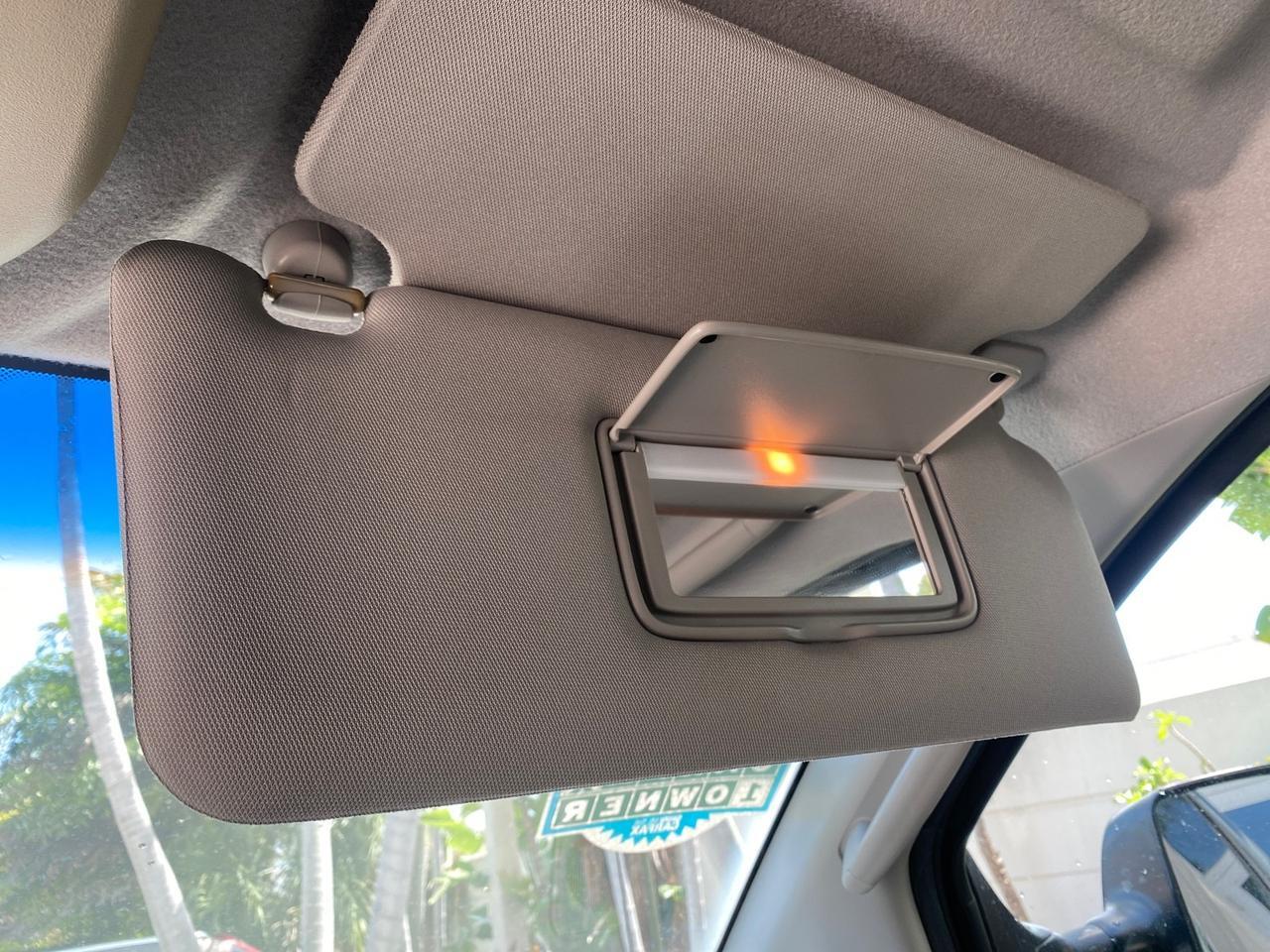 2007 Nissan Titan LE 1 OWNER LOW MILES 39,670 CREW CAB Pompano Beach FL