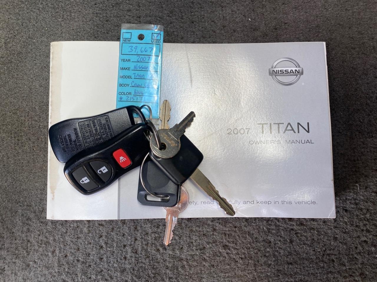 2007 Nissan Titan LE 1 OWNER LOW MILES 39,670 CREW CAB Pompano Beach FL