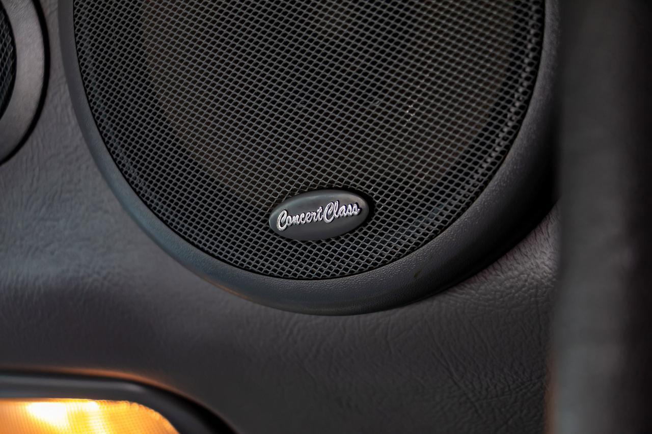 2007 Peterbilt 387 Tractor Sleeper Red Deer AB