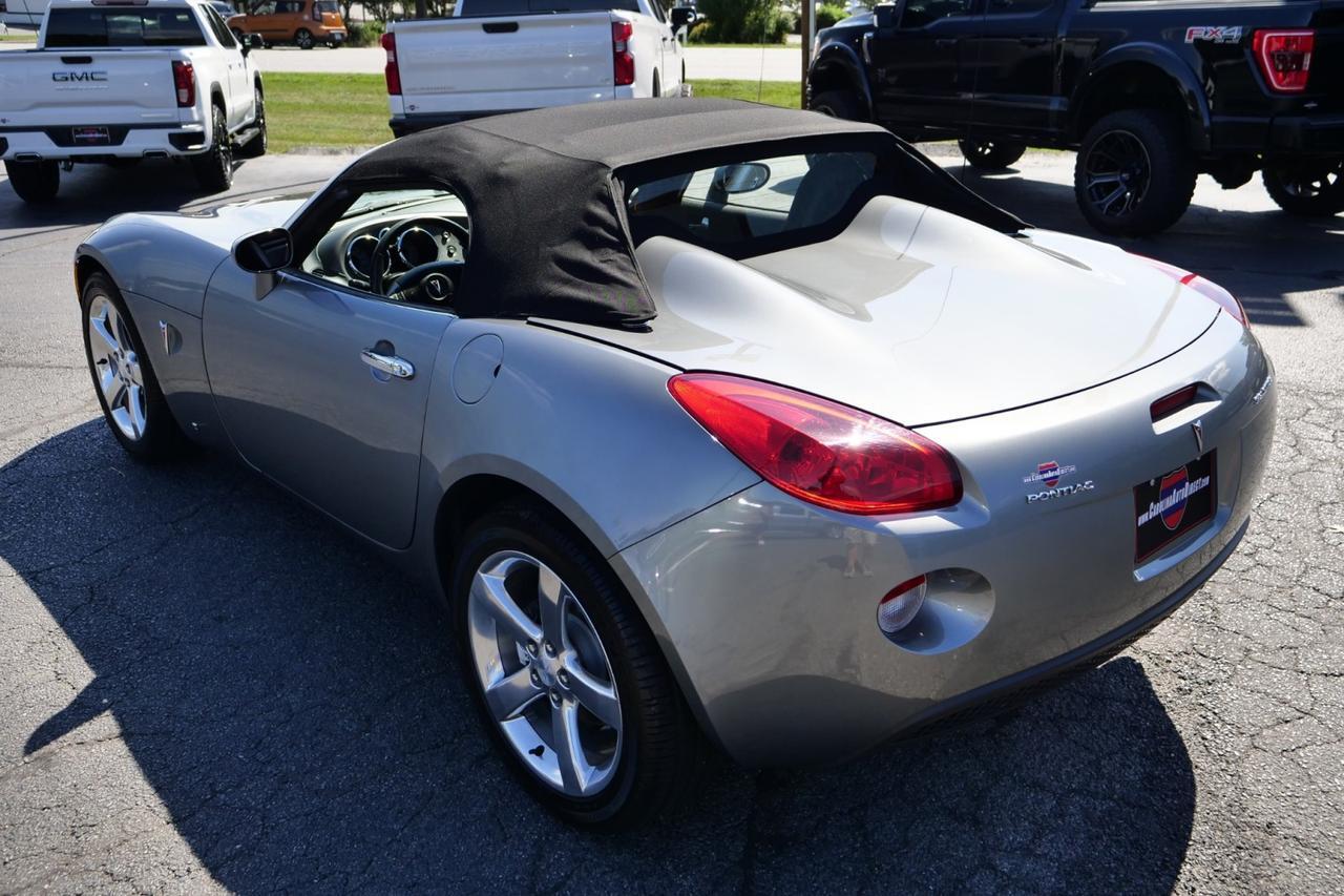 2007 Pontiac Solstice Convertible / Premium Package / Convenience Package! Lincolnton NC