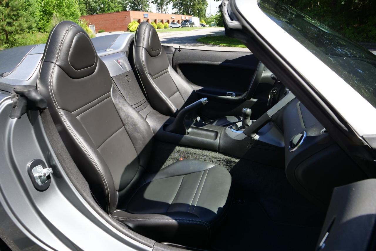 2007 Pontiac Solstice Convertible / Premium Package / Convenience Package! Lincolnton NC