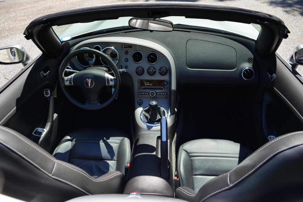 2007 Pontiac Solstice Convertible / Premium Package / Convenience Package! Lincolnton NC