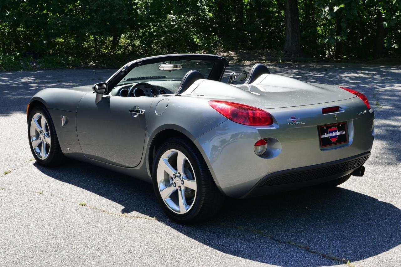 2007 Pontiac Solstice Convertible / Premium Package / Convenience Package! Lincolnton NC