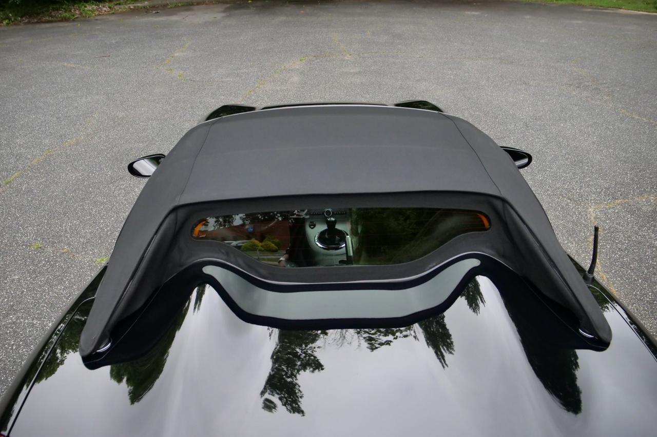 2007 Pontiac Solstice GXP Convertible / Premium Package / Manual! Lincolnton NC
